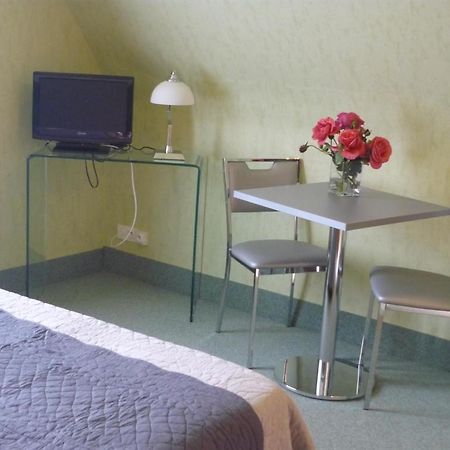 Le Miramont Bed & Breakfast Orincles ห้อง รูปภาพ